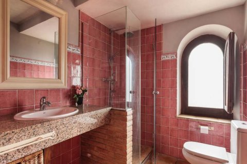 House for sale Palafrugell, Girona, Spain 9 bedrooms, 596 sq.m. No. 22887 - photo 25