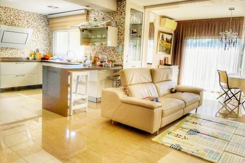 House for sale Lloret de Mar, Girona, Spain 4 bedrooms, 340 sq.m. No. 93254 - photo 8