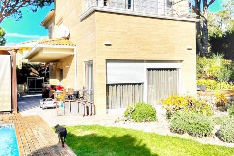 House for sale Lloret de Mar, Girona, Spain 4 bedrooms, 340 sq.m. No. 93254 - photo 5