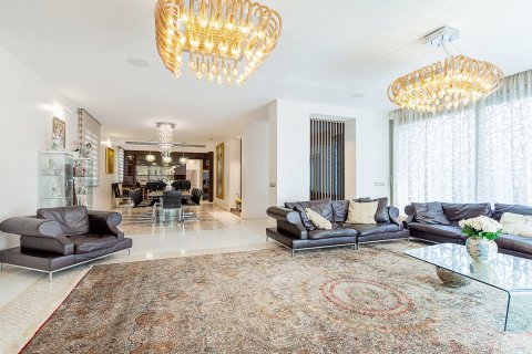 House for sale Platja D'aro, Girona, Spain 4 bedrooms, 875 sq.m. No. 22444 - photo 15