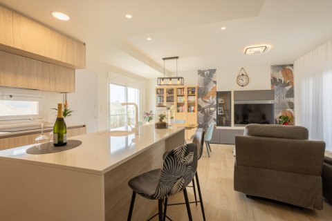 Apartment for sale San Miguel de Salinas, Alicante, Spain 2 bedrooms, 80 sq.m. No. 116261 - photo 5