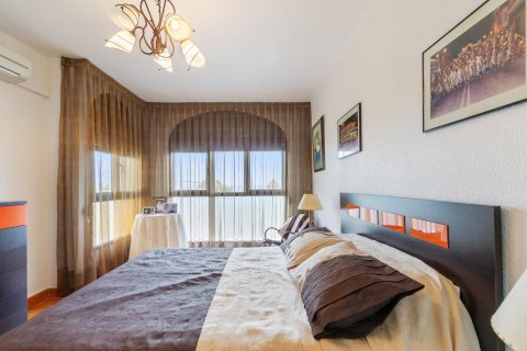 Продажа дома в Гуардамар-дель-Сегура, Аликанте, Испания 4 спальни, 150м2 №109073 - фото 7