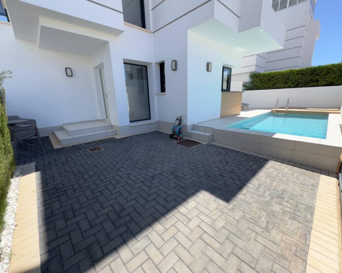 Huvila Ciudad Quesada, Alicante, Espanja 3 makuuhuonetta, 144 m2 No. 98948