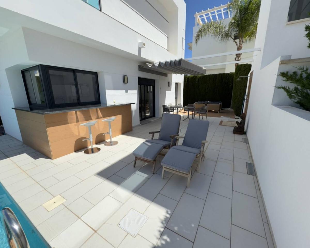 Huvila Ciudad Quesada, Alicante, Espanja 3 makuuhuonetta, 144 m2 No. 98948