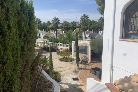 Villa for sale Alicante, Spain 4 bedrooms, 156 sq.m. No. 115509 - photo 5