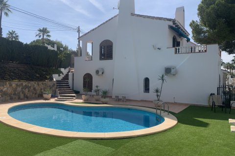 Villa for sale Alicante, Spain 4 bedrooms, 156 sq.m. No. 115509 - photo 1
