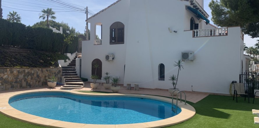 Villa Alicante, Spain 4 bedrooms, 156 sq.m. No. 115509