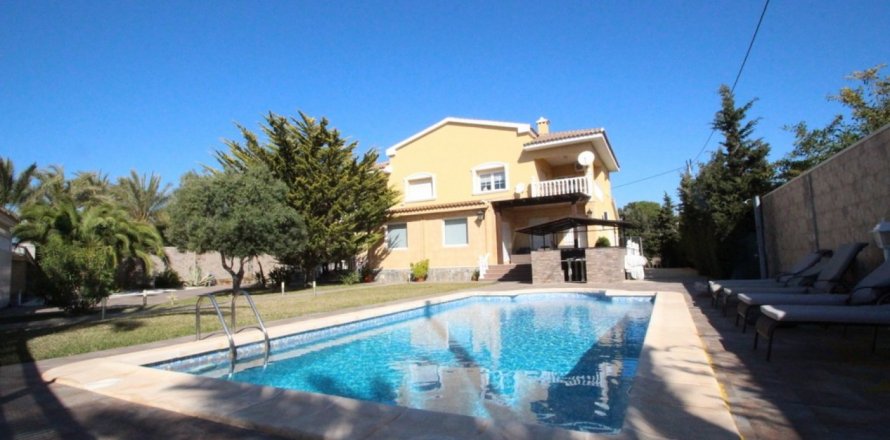 Villa Alicante, Spanien 5 sovrum, 440 kvm. Nr. 115502