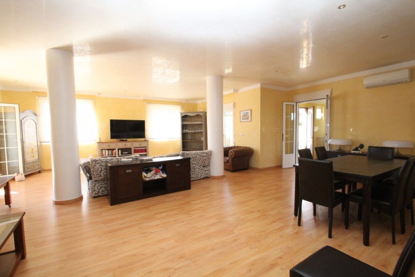Huvila Alicante, Espanja 5 makuuhuonetta, 440 m2 No. 115502