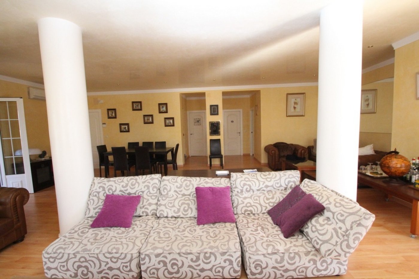Huvila Alicante, Espanja 5 makuuhuonetta, 440 m2 No. 115502