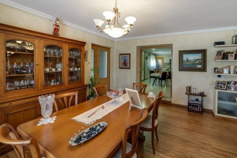 Продажа виллы Лос Монтесинос, Аликанте, Испания 4 спальни, 300м2 №115580 - фото 24