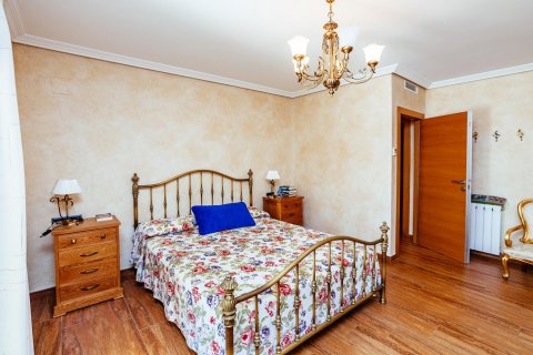 Продажа виллы Лос Монтесинос, Аликанте, Испания 4 спальни, 300м2 №115580 - фото 29