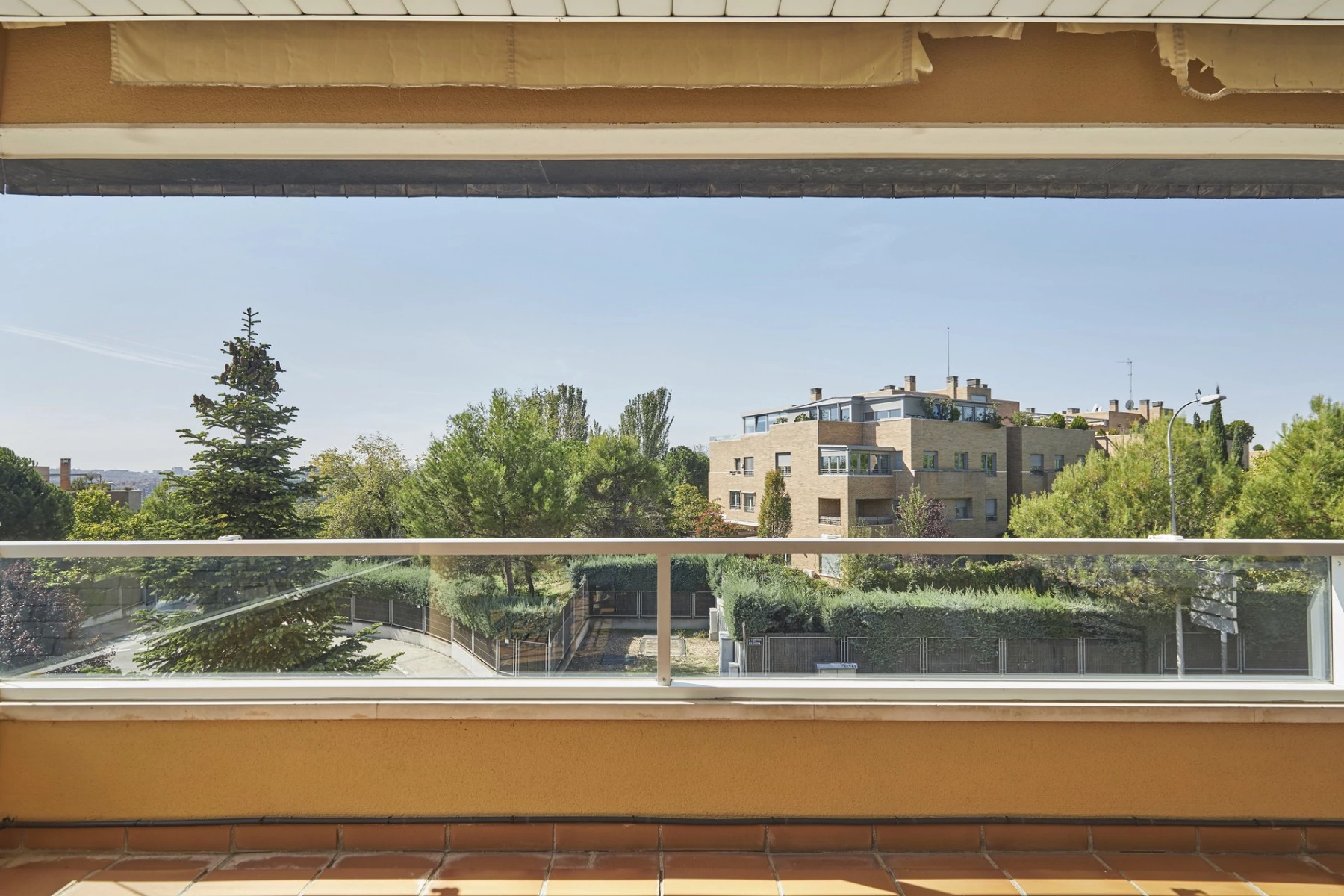 Duplex in Madrid, Spain 4 bedrooms, 180 sq.m. No. 90588
