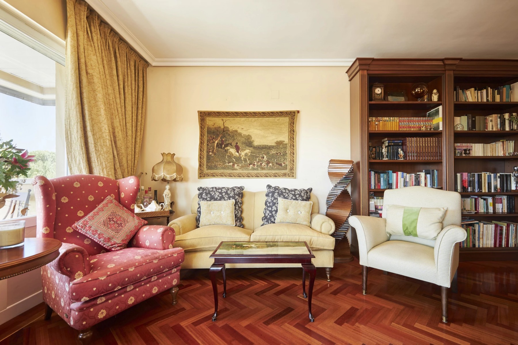 Duplex in Madrid, Spain 4 bedrooms, 180 sq.m. No. 90588
