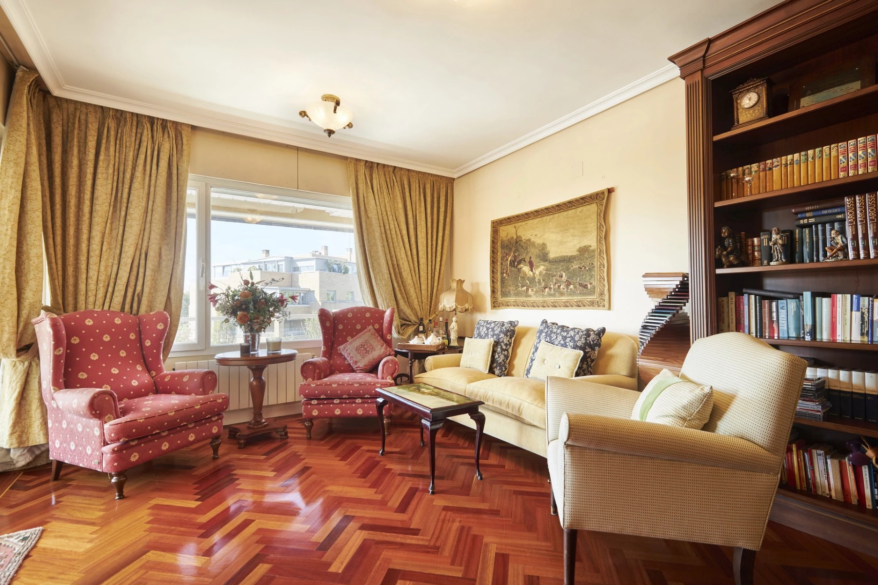 Duplex in Madrid, Spain 4 bedrooms, 180 sq.m. No. 90588