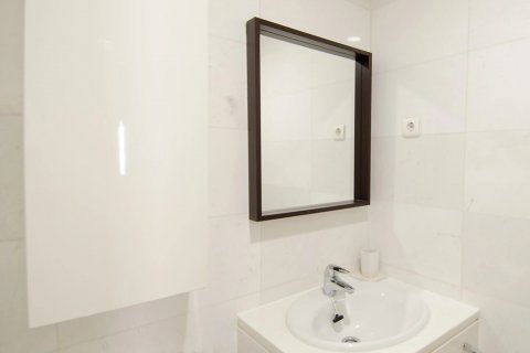Apartamento en venta Madrid, España 3 dormitorios, 160 m2 No. 90589 - foto 6