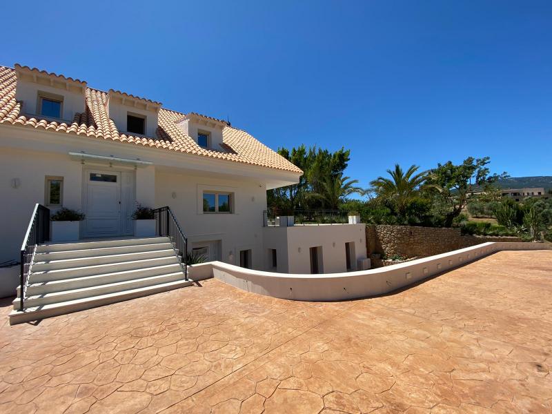 Villa a Establiments, Mallorca, Spagna 7 camere da letto, 589 mq. N° 108969