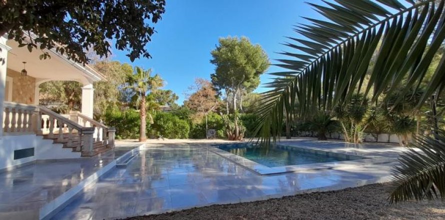 Villa Santa Ponsa, Mallorca, Spanien 5 sovrum, 330 kvm. Nr. 108971