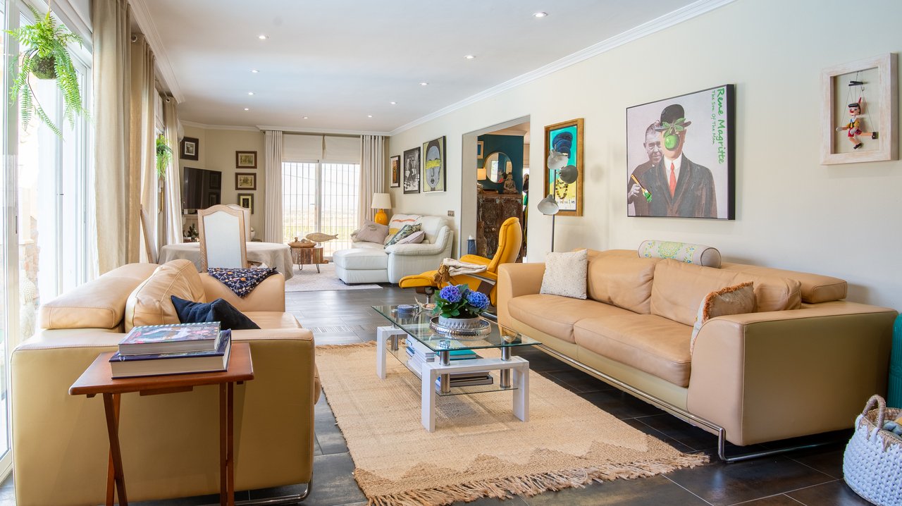 Huvila Algorfa, Alicante, Espanja 4 makuuhuonetta, 490 m2 No. 83884