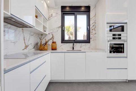 Villa pārdošanā La Mata, Alicante, Spānijā 4 istabas, 210 m2 Nr. 110038 - attēls 11