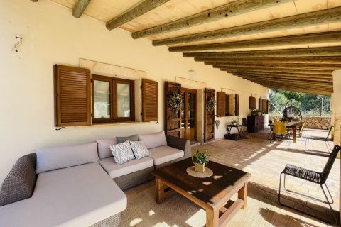 House for sale Calvia, Mallorca, Spain 4 bedrooms, 226 sq.m. No. 109861 - photo 11