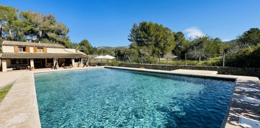 House Calvia, Mallorca, Spain 4 bedrooms, 226 sq.m. No. 109861