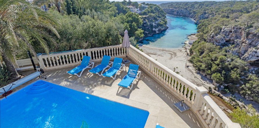 Villa Cala Pi, Mallorca, Spain 3 bedrooms, 145 sq.m. No. 109866