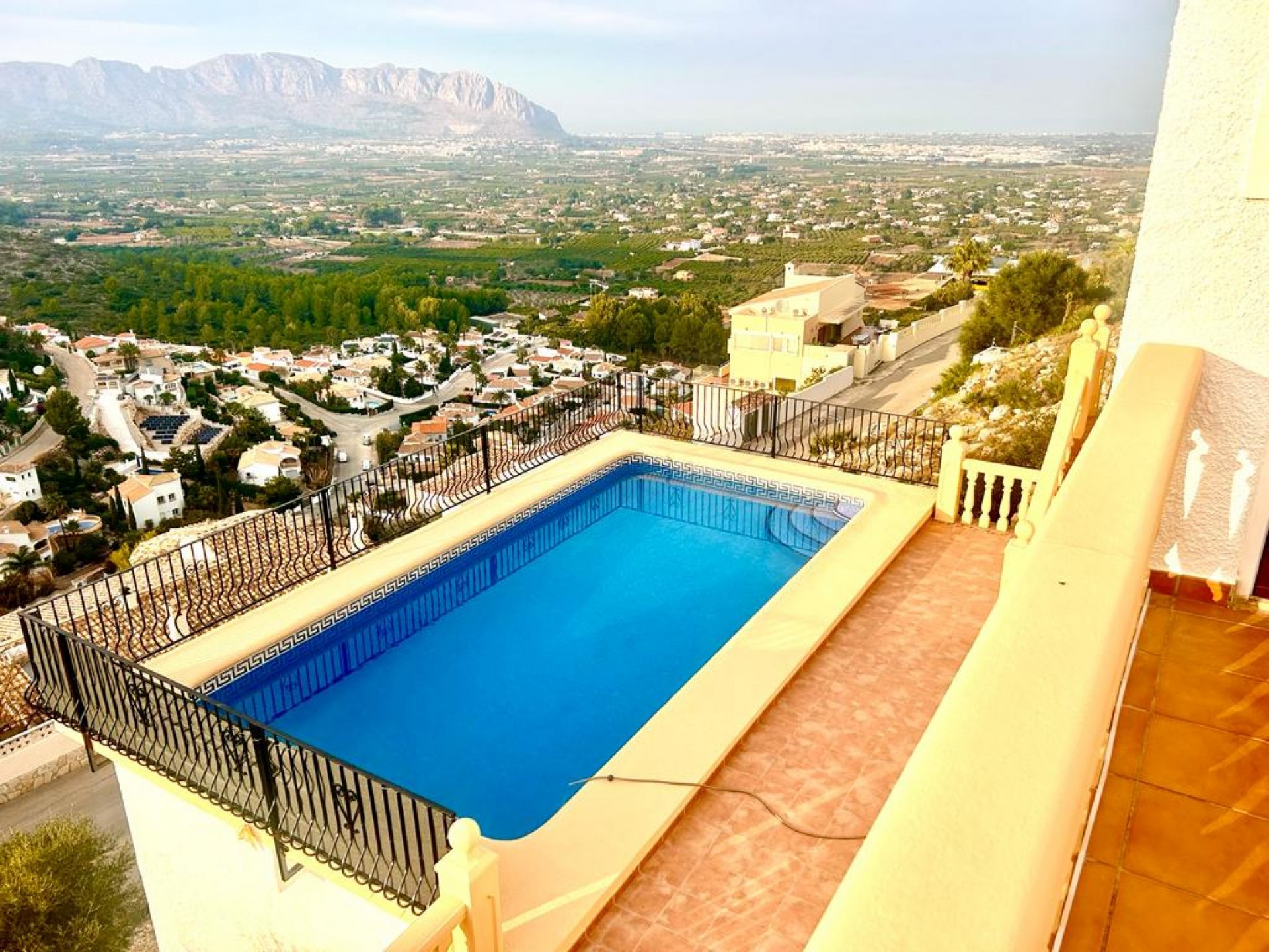 Huvila Pedreguer, Alicante, Espanja 3 makuuhuonetta, 207 m2 No. 90716