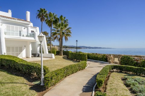 Villetta a schiera in vendita Marbella, Malaga, Spagna 4 camere da letto, 215 mq. N° 108161 - foto 5