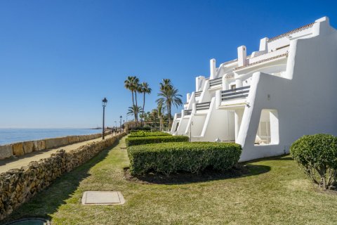 Villetta a schiera in vendita Marbella, Malaga, Spagna 4 camere da letto, 215 mq. N° 108161 - foto 4