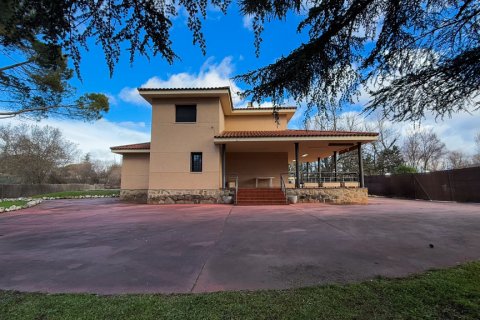 Villa in vendita Galapagar, Madrid, Spagna 6 camere da letto, 296.3 mq. N° 108162 - foto 4