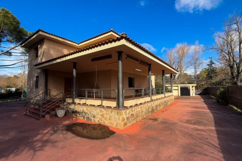 Villa in vendita Galapagar, Madrid, Spagna 6 camere da letto, 296.3 mq. N° 108162 - foto 2