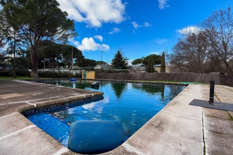 Villa in vendita Galapagar, Madrid, Spagna 6 camere da letto, 296.3 mq. N° 108162 - foto 6