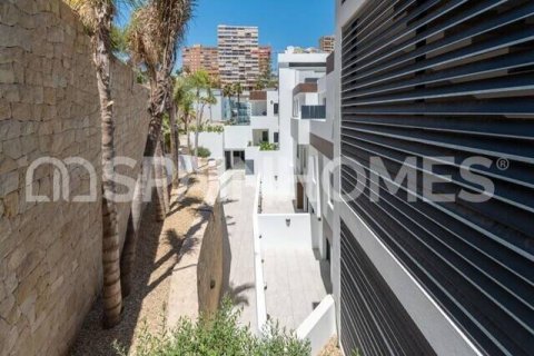 Appartamento in vendita Benidorm, Alicante, Spagna 4 camere da letto, 150 mq. N° 97008 - foto 8