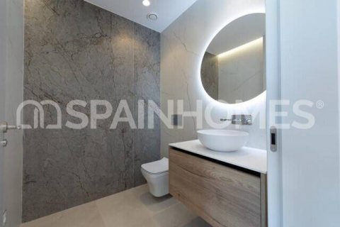 Appartamento in vendita Benidorm, Alicante, Spagna 4 camere da letto, 150 mq. N° 97008 - foto 21