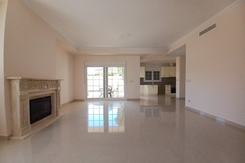 Продажа виллы Аликанте, Испания 4 спальни, 250м2 №115981 - фото 13