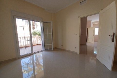 Продажа виллы Аликанте, Испания 4 спальни, 250м2 №115981 - фото 18