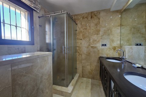 Villa for sale La Manga del Mar Menor, Murcia, Spain 5 bedrooms, 800 sq.m. No. 115976 - photo 27