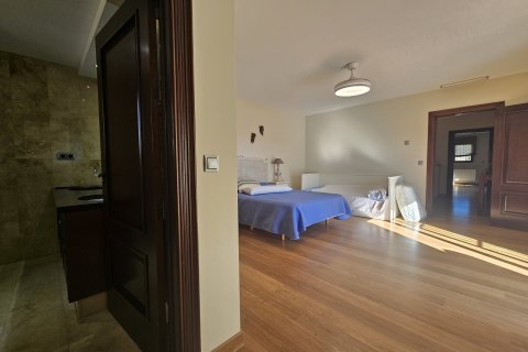 Villa for sale La Manga del Mar Menor, Murcia, Spain 5 bedrooms, 800 sq.m. No. 115976 - photo 26