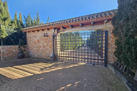 Villa for sale La Manga del Mar Menor, Murcia, Spain 5 bedrooms, 800 sq.m. No. 115976 - photo 2