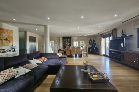 Villa for sale La Manga del Mar Menor, Murcia, Spain 5 bedrooms, 800 sq.m. No. 115976 - photo 12