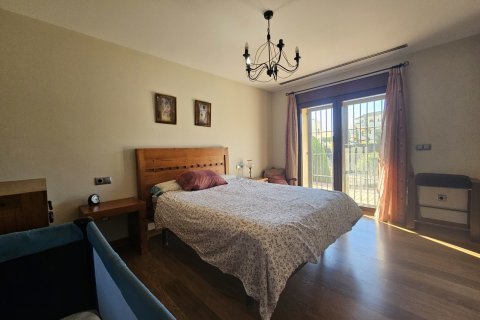 Villa for sale La Manga del Mar Menor, Murcia, Spain 5 bedrooms, 800 sq.m. No. 115976 - photo 18