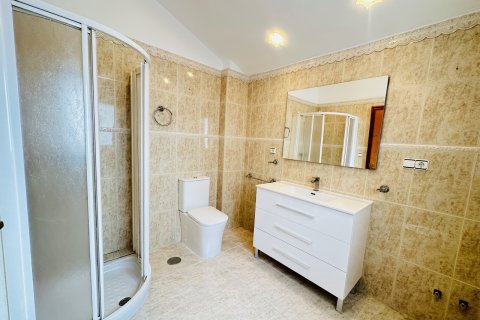 Villa pārdošanā Alicante, Spānijā 5 istabas, 240 m2 Nr. 115975 - attēls 11