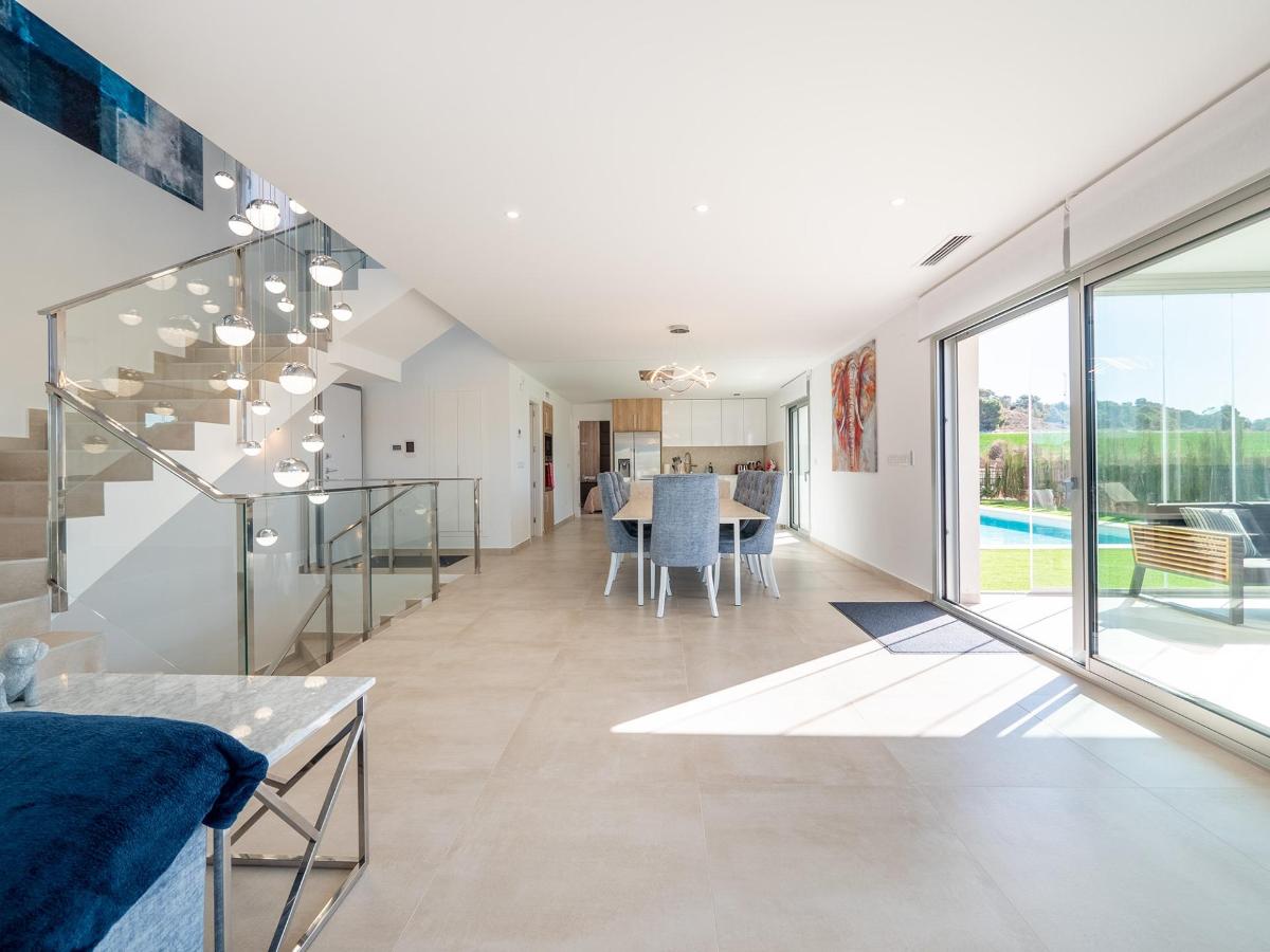 Villa Algorfa, Alicante, Spānijā 4 istabas, 238 m2 Nr. 96667