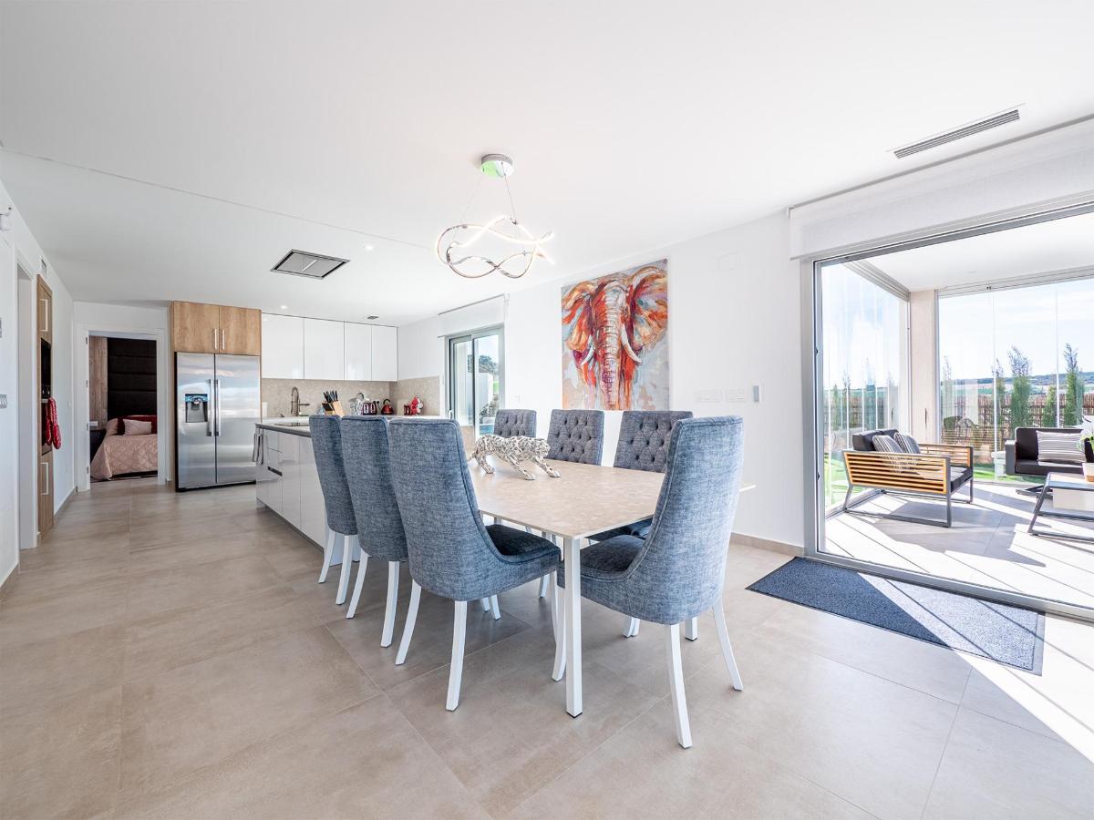 Villa Algorfa, Alicante, Spānijā 4 istabas, 238 m2 Nr. 96667