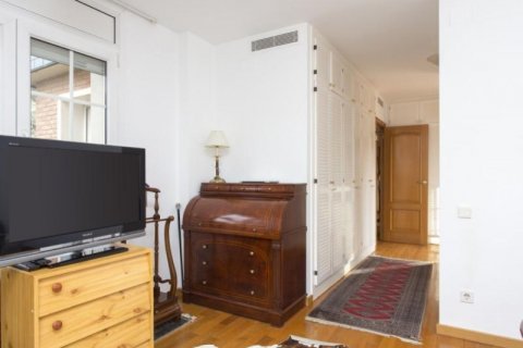 House for sale Barcelona, Spain 5 bedrooms, 450 sq.m. No. 21598 - photo 24