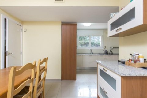 House for sale Barcelona, Spain 5 bedrooms, 450 sq.m. No. 21598 - photo 15