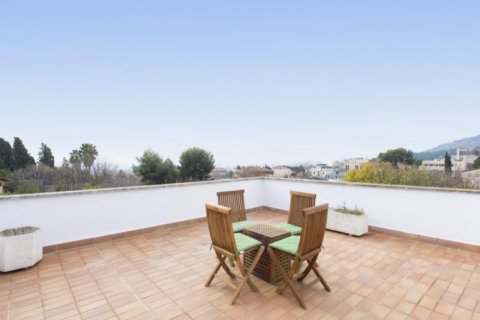 House for sale Barcelona, Spain 5 bedrooms, 450 sq.m. No. 21598 - photo 9