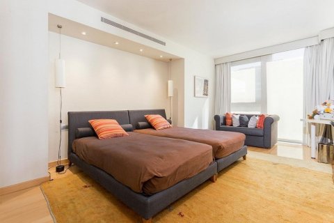 House for sale Barcelona, Spain 5 bedrooms, 782 sq.m. No. 22458 - photo 27
