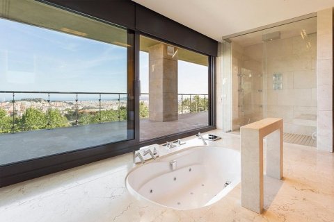 House for sale Barcelona, Spain 5 bedrooms, 782 sq.m. No. 22458 - photo 21